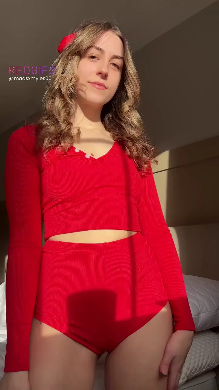 Brunette Tease Shares Her Perky Tiddies in Slutty Red Crop Set