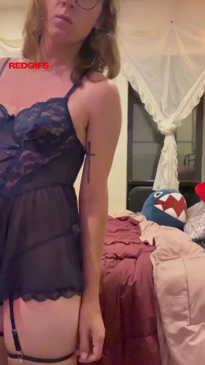i love this lingerie it makes my butt look so cute
