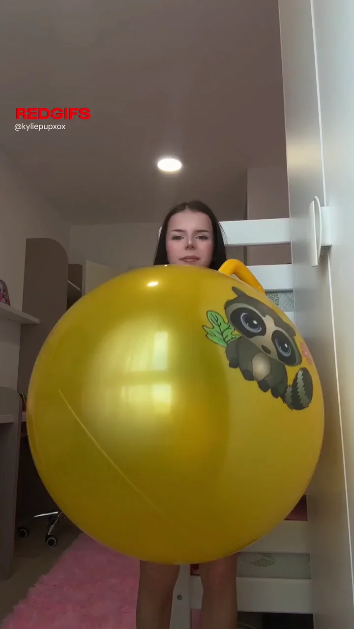 Are 4'2 girls cute or hot? F18