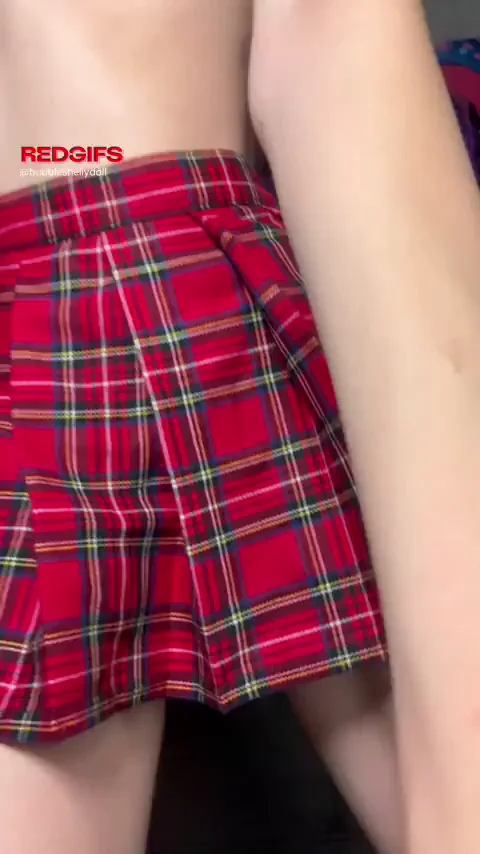 Wanna Fuck This Horny Schoolgirl Right When I Get Home? 😈📚🍑