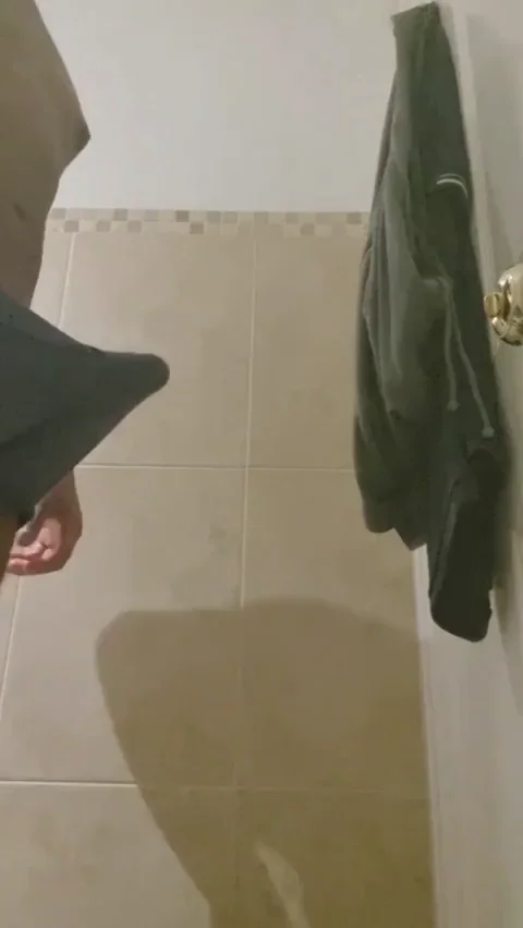POV: London BBC Beast Ready to Wreck Your Throat (29, UK)