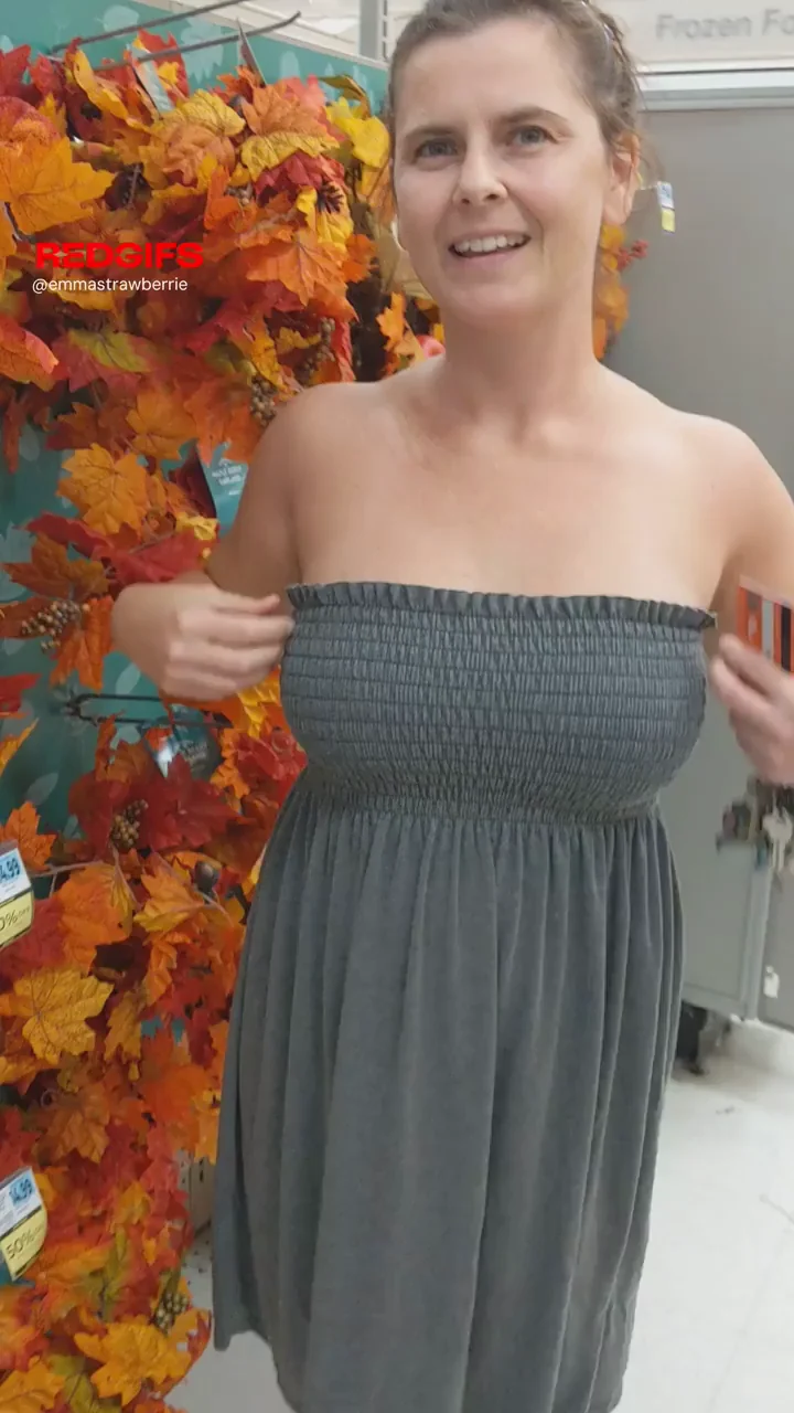 🍂 Fallin' Tits Flash: MILF's Massive Jugs Bounce Free! 🔥
