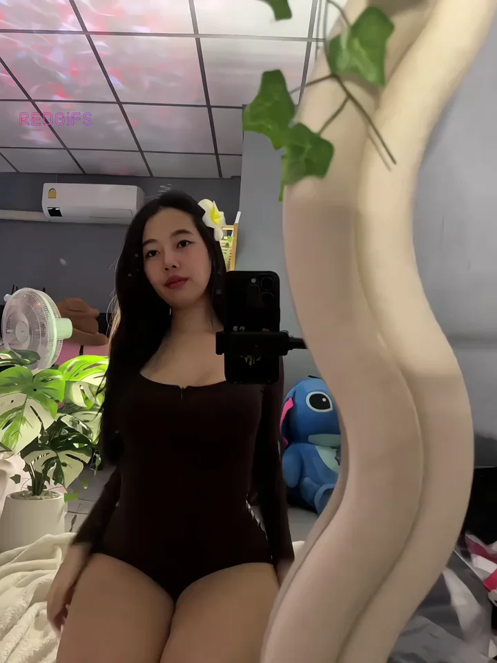 Busty Korean ready for breeding