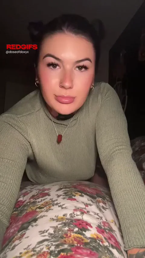 I bet your jerking off rn, if Im right you have to fuck me