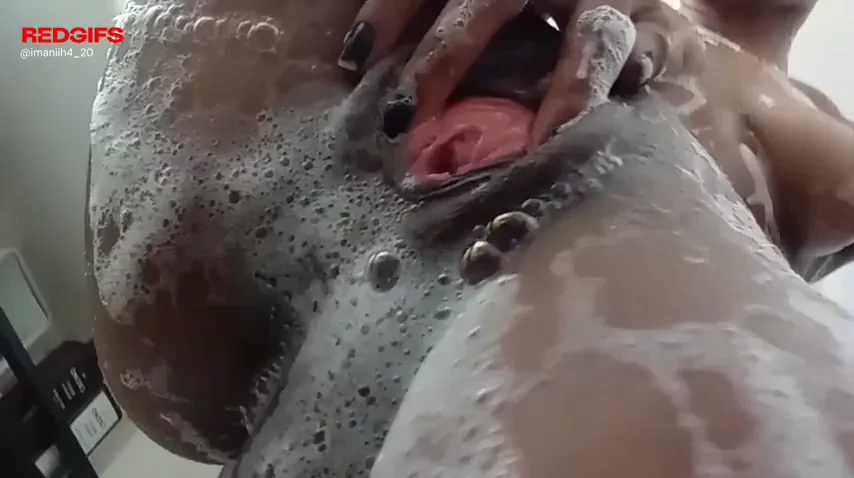 A nice clean soapy pussy
