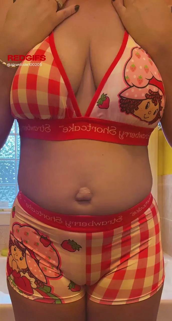 Strawberry Shortcake MILF's Massive Tits Tease & Strip