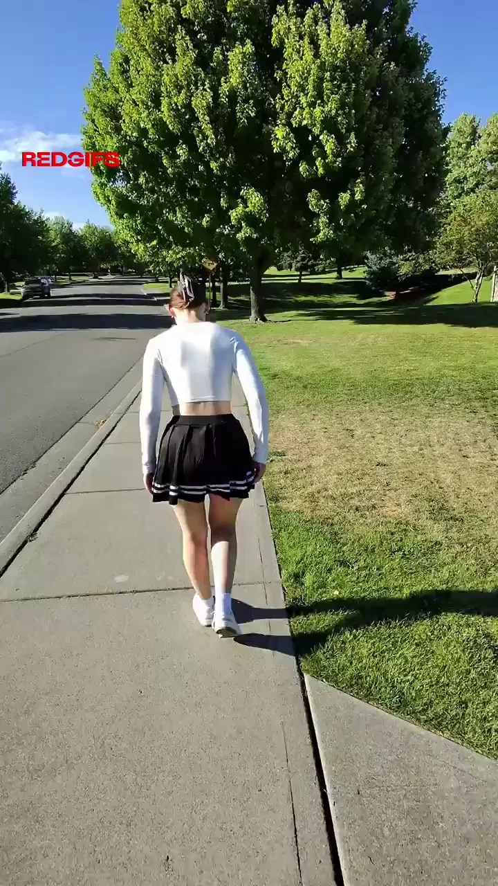Walk of Shame Pussy Flash: Skirt-Up Tease on Sunny Sidewalk