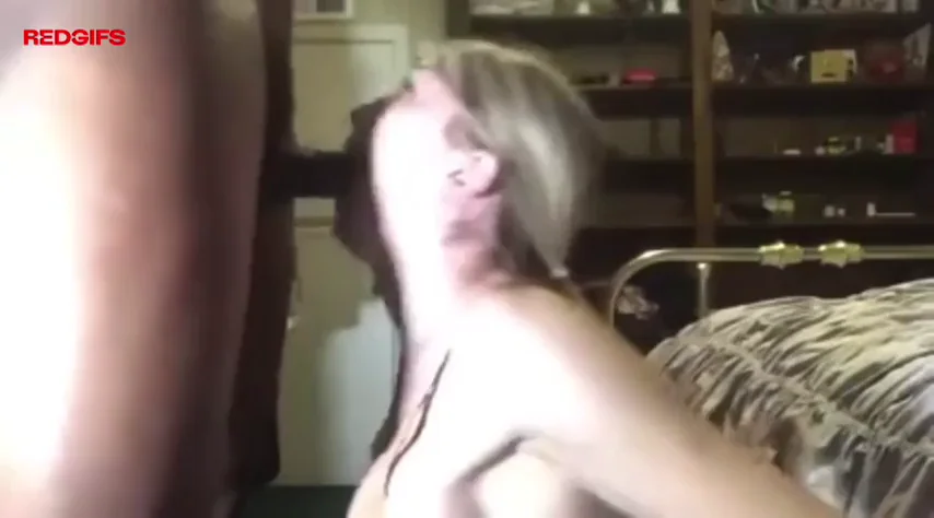 Prettiest TS Slut Shows Off Her Juicy Cock 😍🍆💦