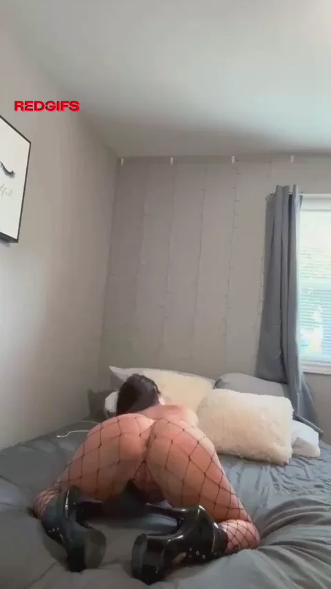 Just drop "Yep" and I'll choose 50 men of reddit to drop nudes to