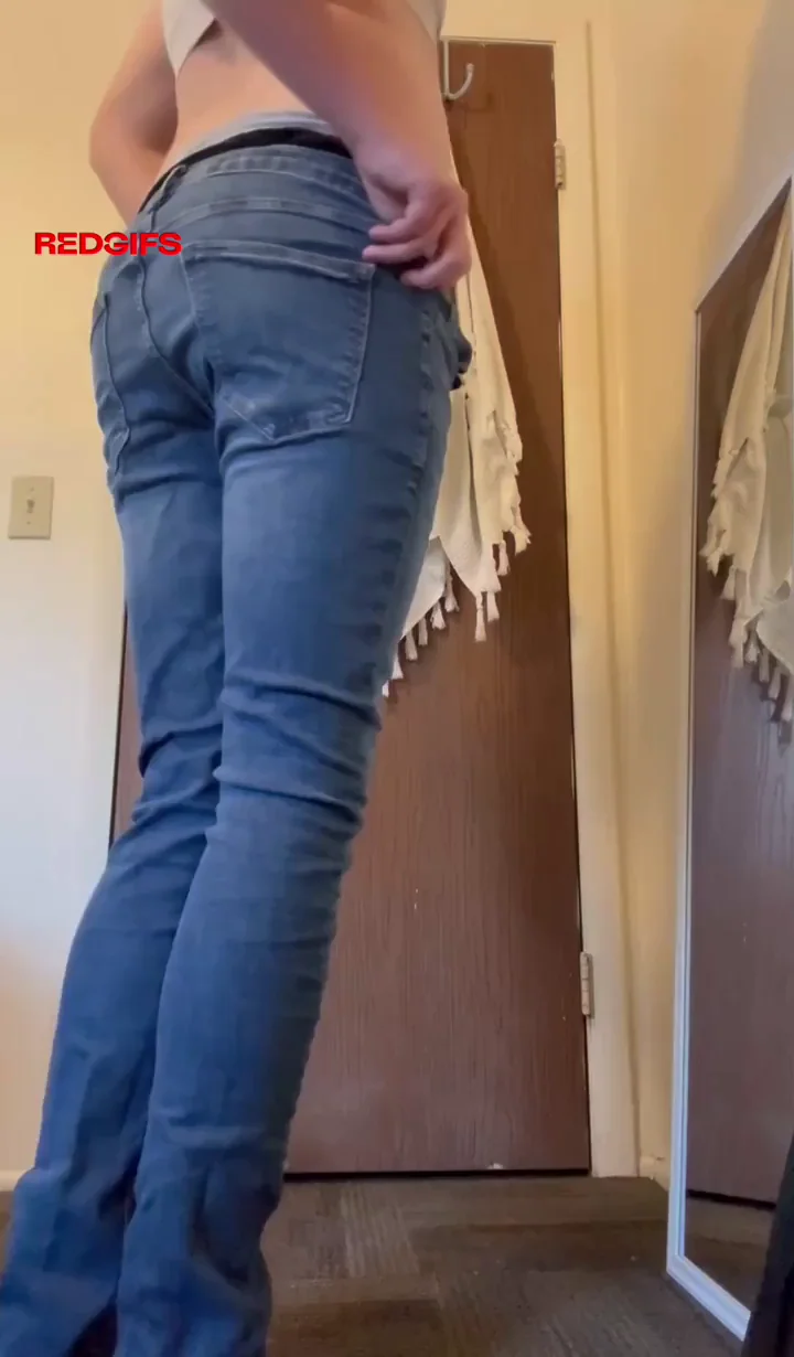 Estrogen Pumped My Sissy Bubble Butt Too Fat?