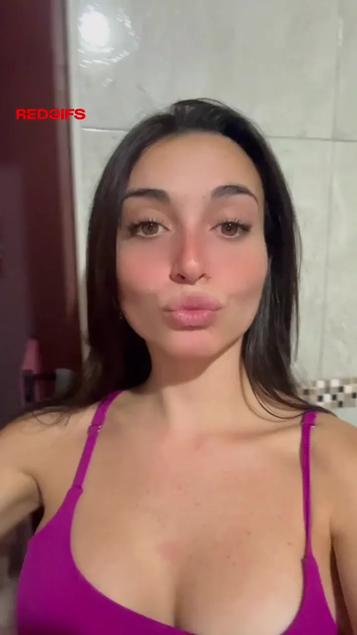 sexy brunette ready to smash you
