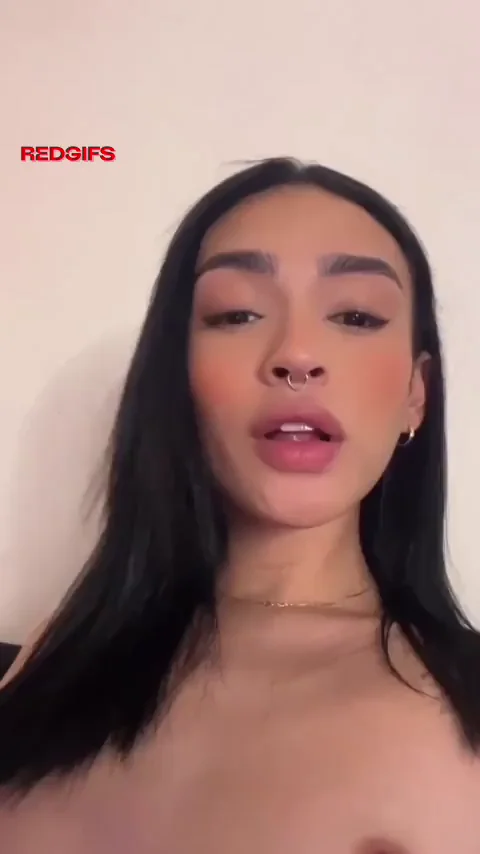 Too Sexy Trans Hottie Teasing You Hard 😈🍆💦