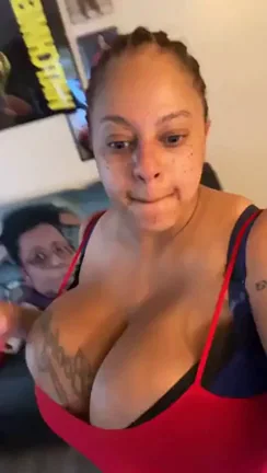Thick Ebony BBW's Massive Jugs Jiggling Wild 🍈🍈💦