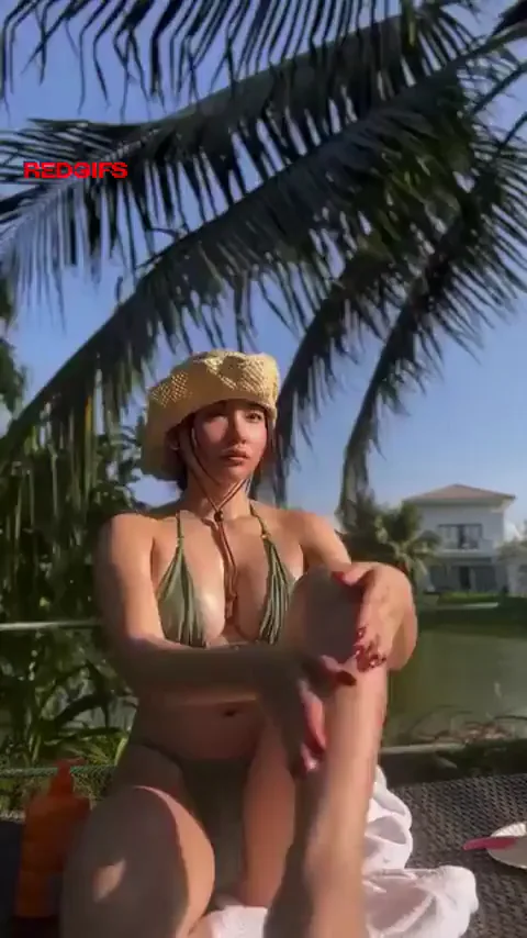 Sweeter Than Mango: Asian Bikini Babe's Juicy Tease