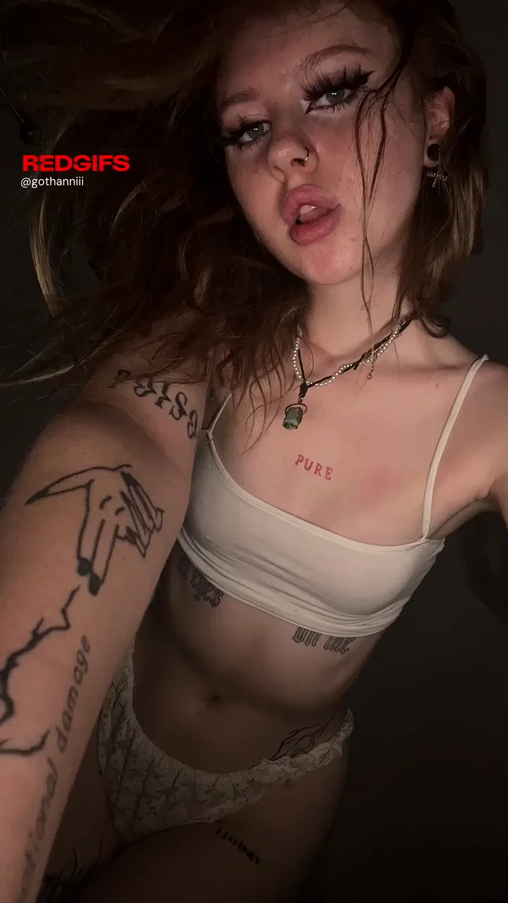 I love receiving creampies being on top, feeling it dripping down my legs