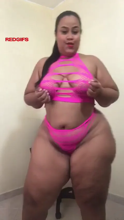 Chubby girl waiting for you to put it