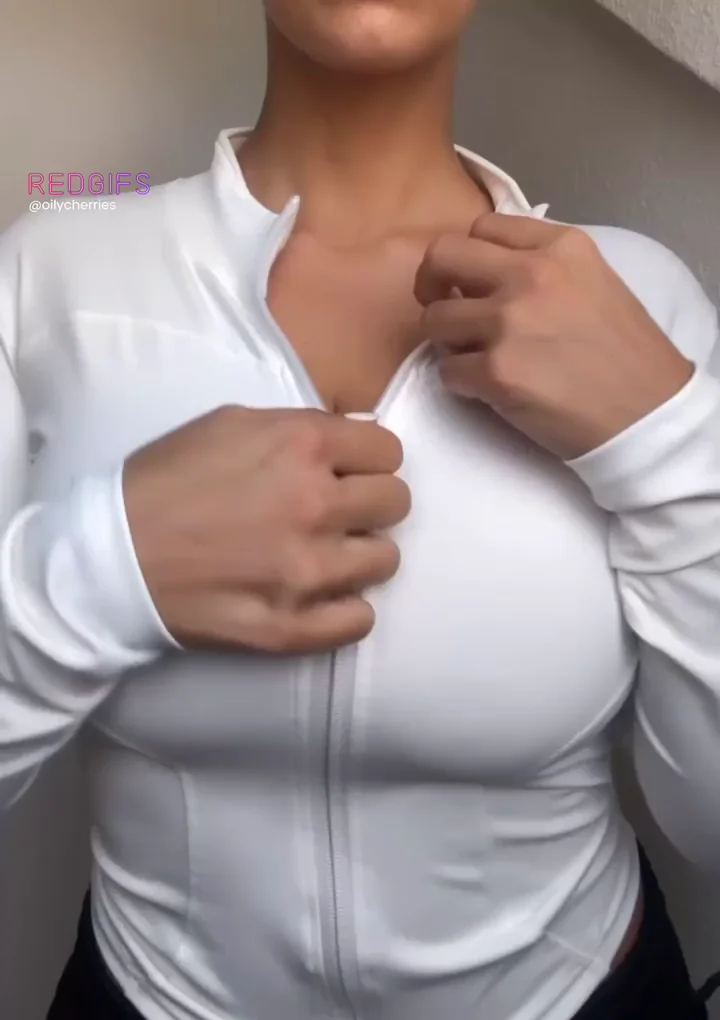 Gym Slut's Massive Natural Titty Drop Tease