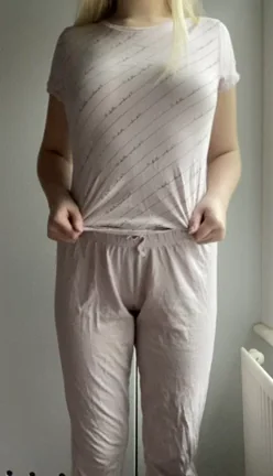 Do you like my teen body????? [F]