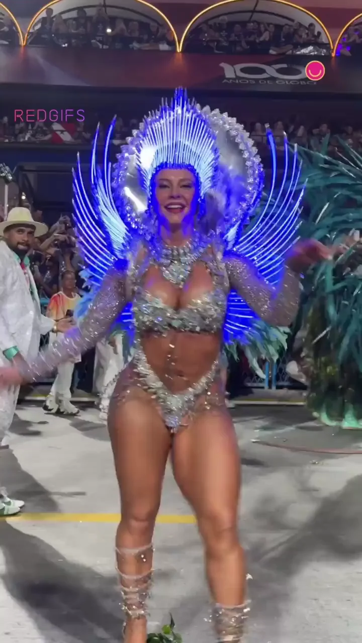 Paolla Oliveira