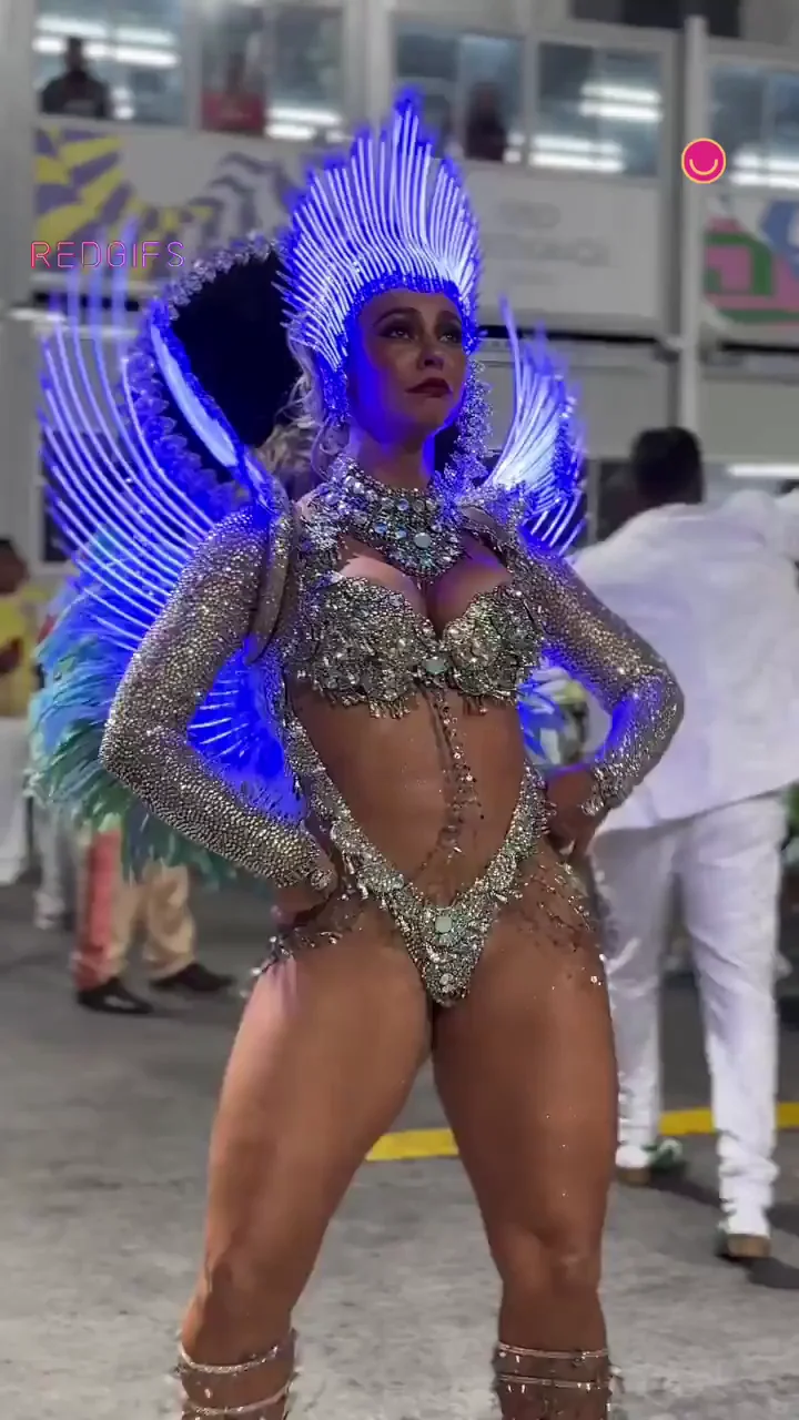 Paolla Oliveira