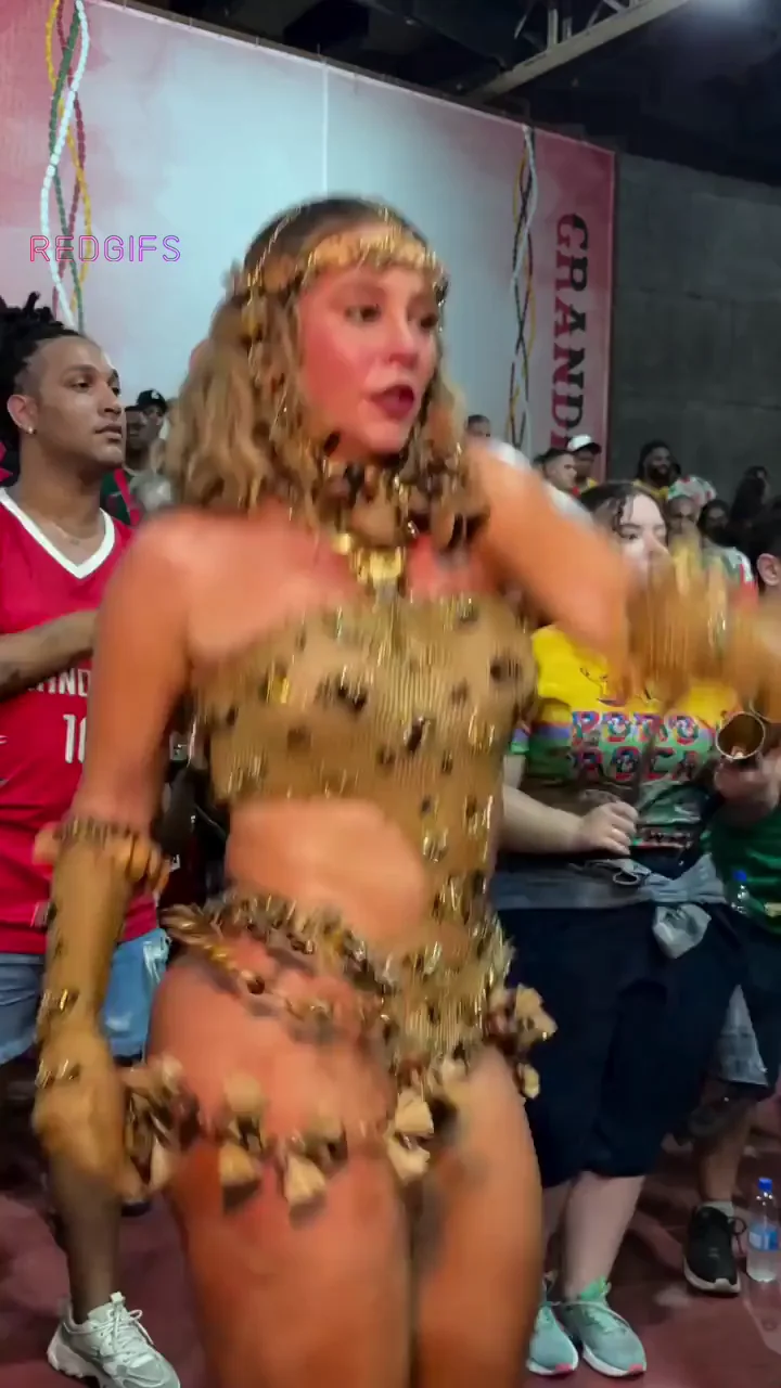 Paolla Oliveira