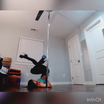 Pole Dance Fitness & Aerialist : Floor Work