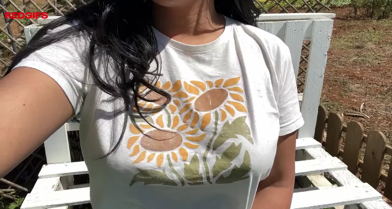 Sunflower Slut's Massive Natural Tits Tease Dessert