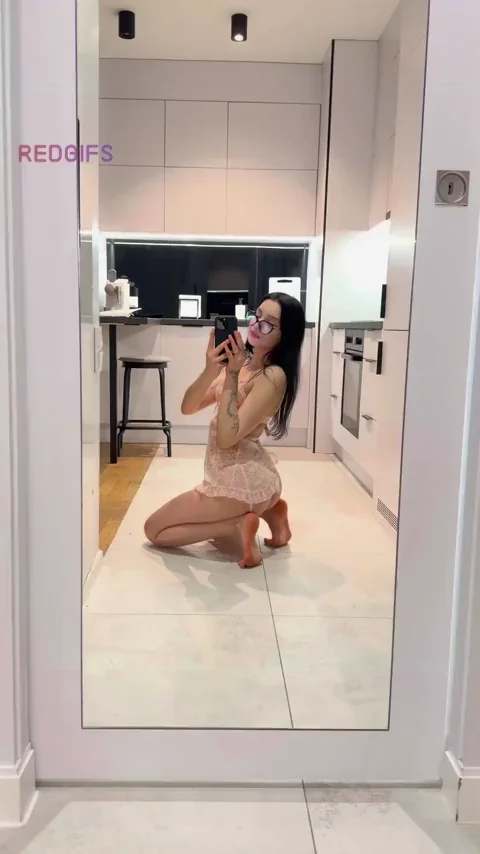 Who's ready to have a taste of my ass right now?