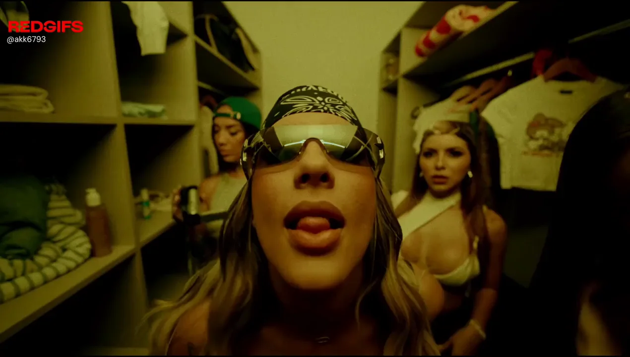 🎶 Cruela 😈 Topless Hiphop Sluts Gone Wild 🔥 Full Vid on X (Twitter) 🎥