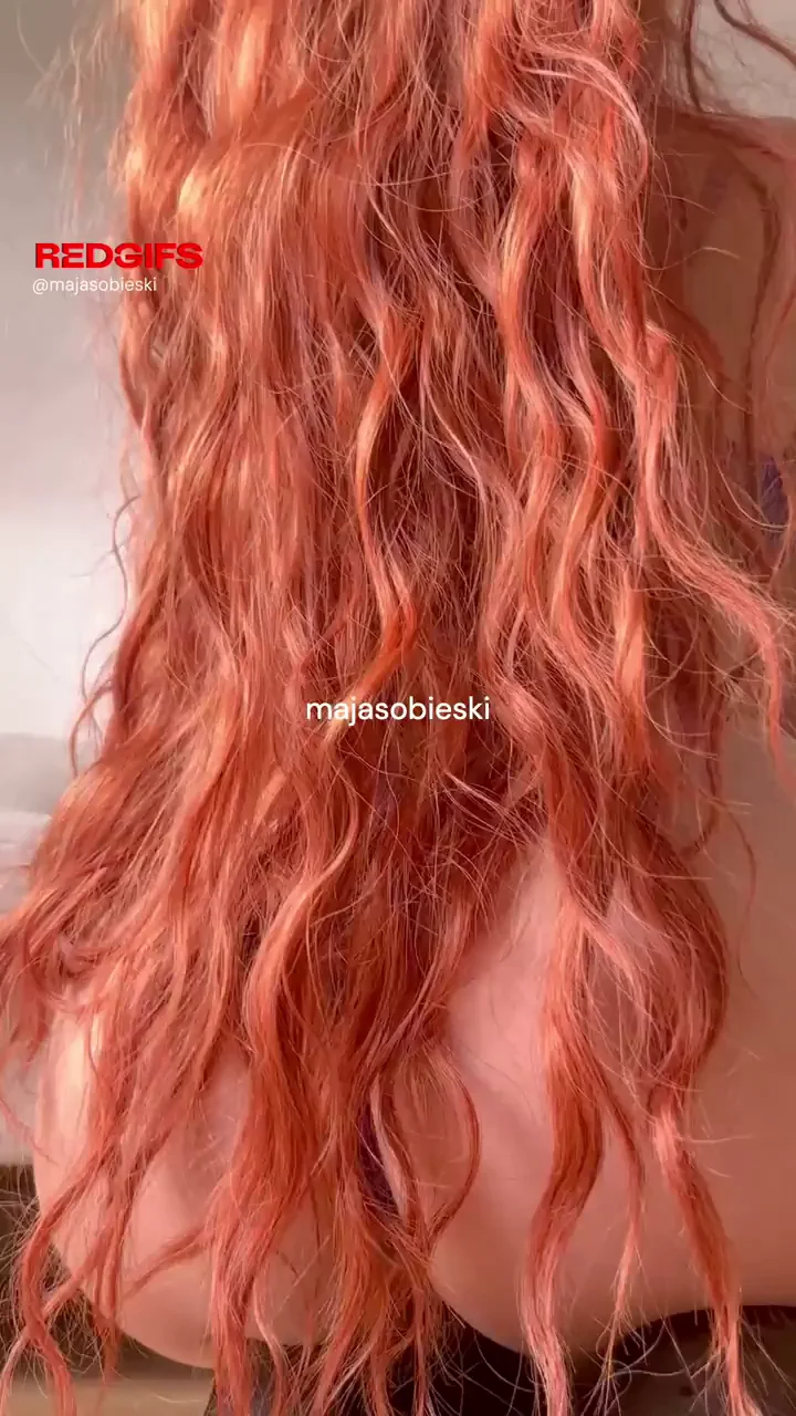 Hair Up, Juicy Peach Pushed Out 🍑🔥