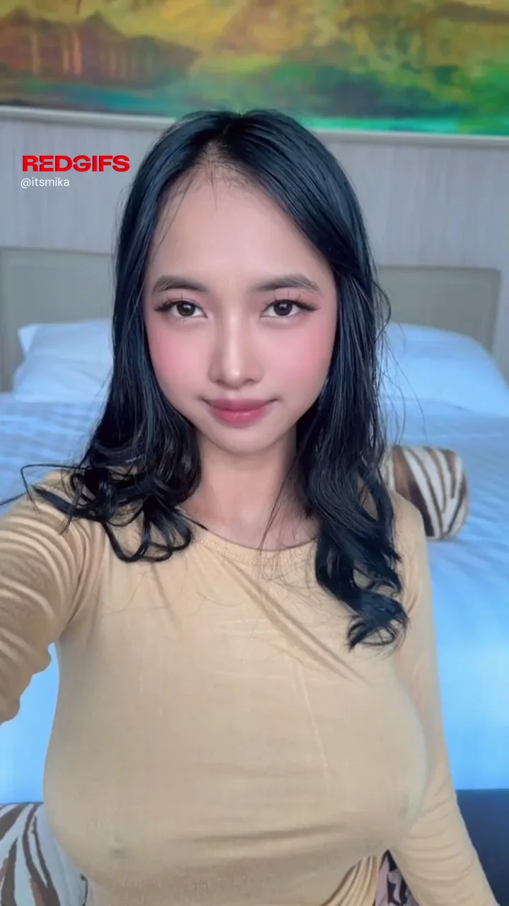 Can't expect THESE from a 4'9 asian girl