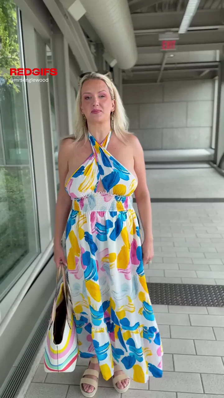Watch how my boobs move under my dress