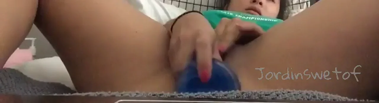 Couldn't Stop 💦 Asian Bath Toy Edging Explosion 😩🛁