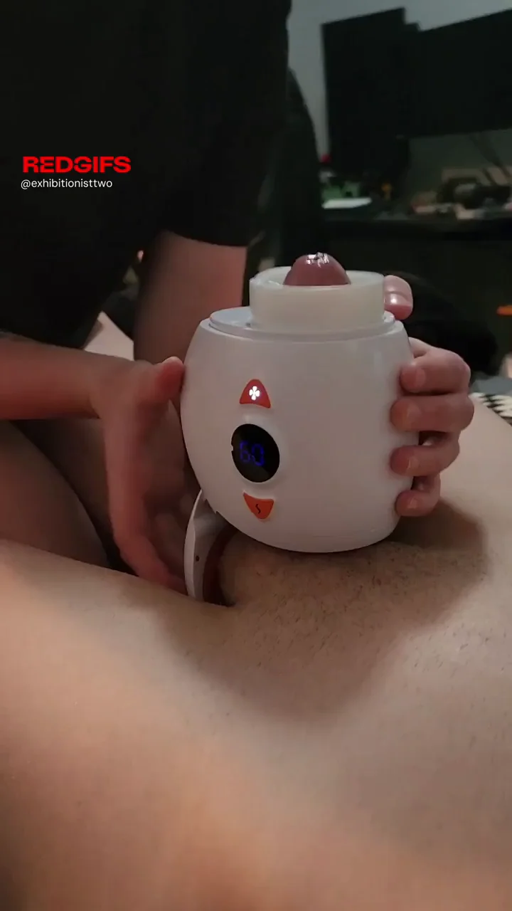 I made him leak precum for so long with this