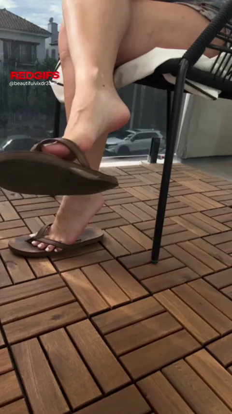 Saturdays are for the Feet!