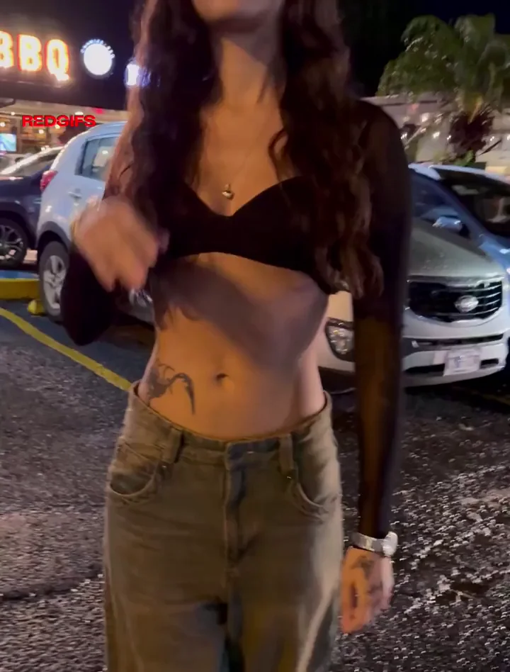 Slutty Flasher Bares Massive Tits in BBQ Parking Lot Dare