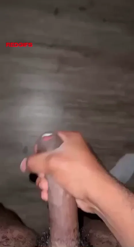 Hi there u want some nut ?