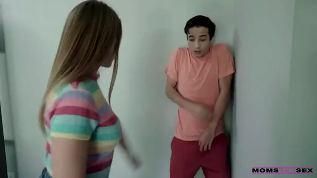 Moms Tough Love - S12:E2 - Elle Mcrae, Laney Grey - MomsTeachSex