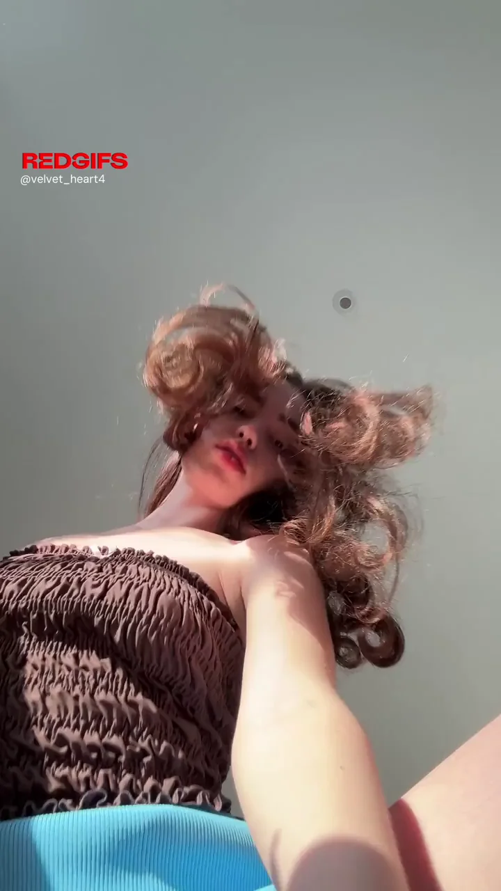 No panties under this skirt… and it’s not the main tease