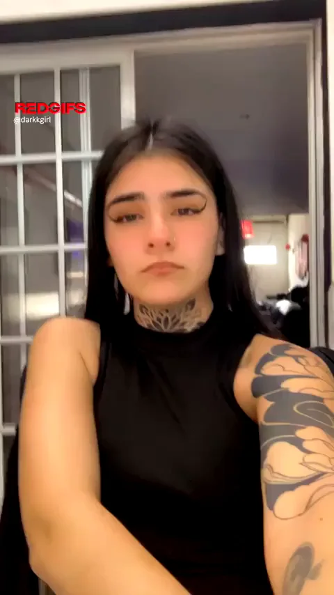 Lick My Sweaty Latina Armpits on Date 1? 😏💦👅