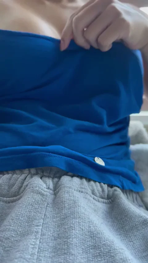 Latina MILF Teases: What Ya Starin' At? 🍑💦