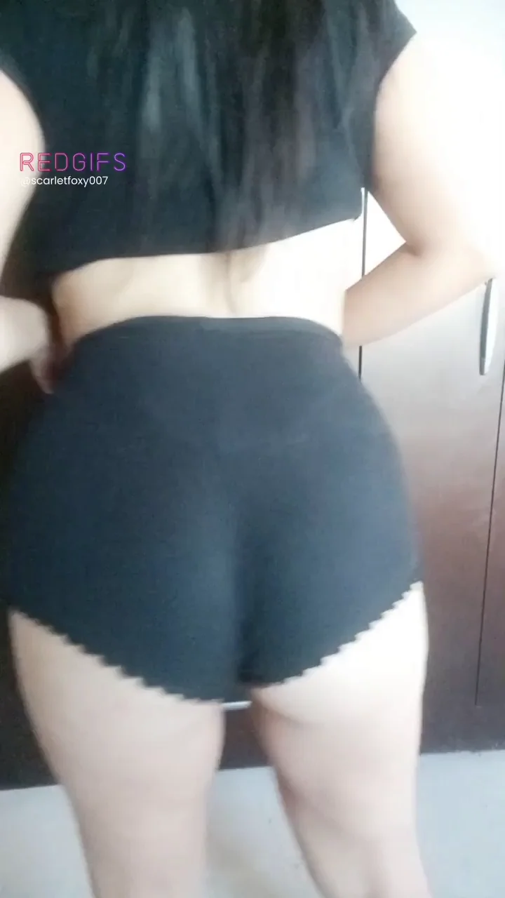 I think I've found the perfect outfit for today