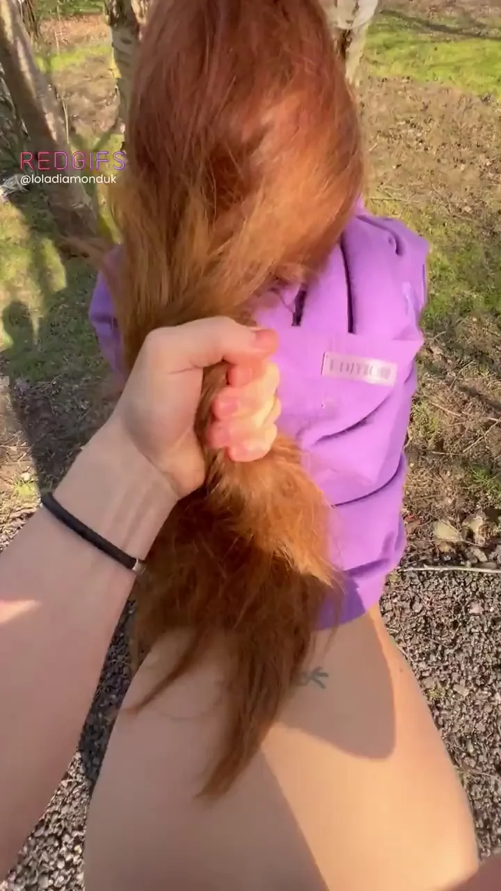 Sneaky Garden Pound: Redhead's Big Ass Takes Risky Doggie While Neighbors Lurk