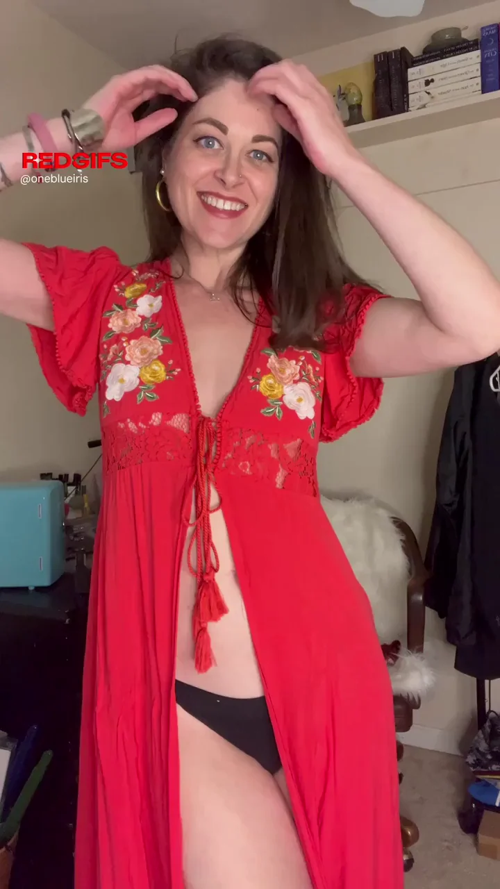 Want to watch me try on clothes?