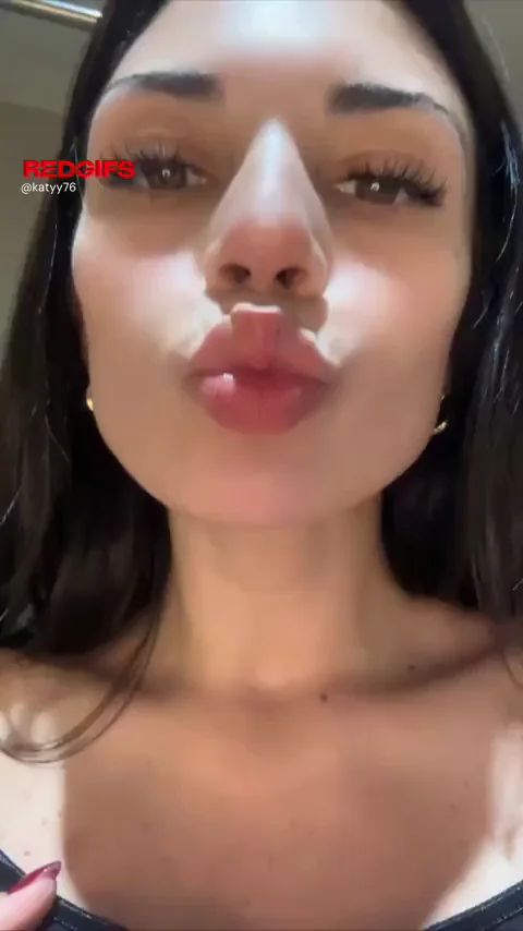 Is this the big boob club?