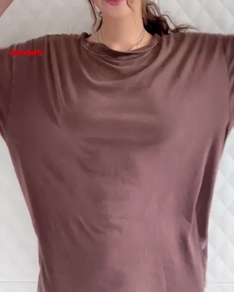 I love wearing baggy shirts but they hide my figure