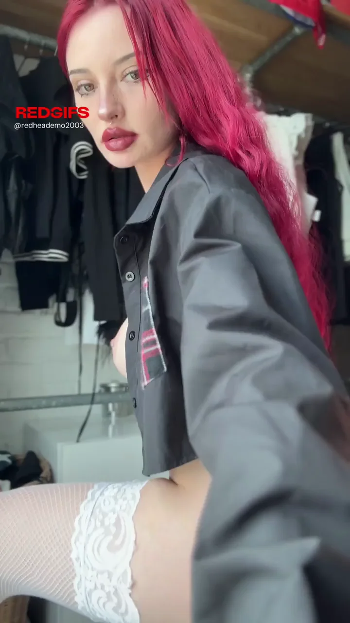 Goth Redhead Slut Facesits Your Face as Her Throne? 🍑😈