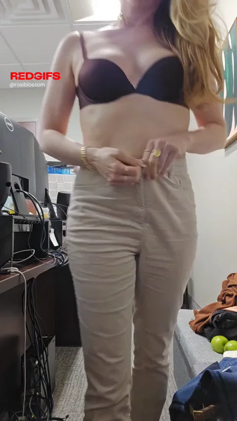 49yo Blonde MILF Punishes Boss with Boring Outfits & Juicy Ass Tease 🍑🔥