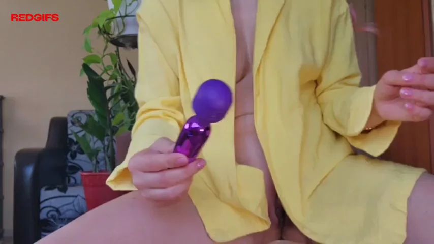 Trying to seduce you for a quickie (f)