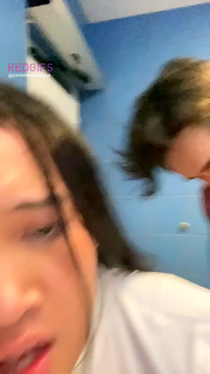 Petite Asian Slut Earns A+ by Slobbering on Prof's Huge White Cock 🥰🍆💦